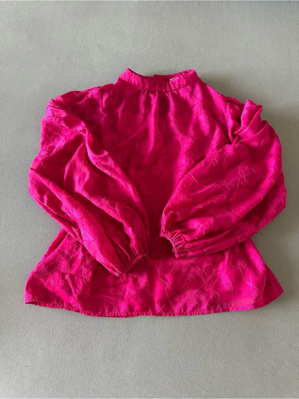 Flying Tomato Pink Textured Floral High Neck Top w/Billowed Sleeves